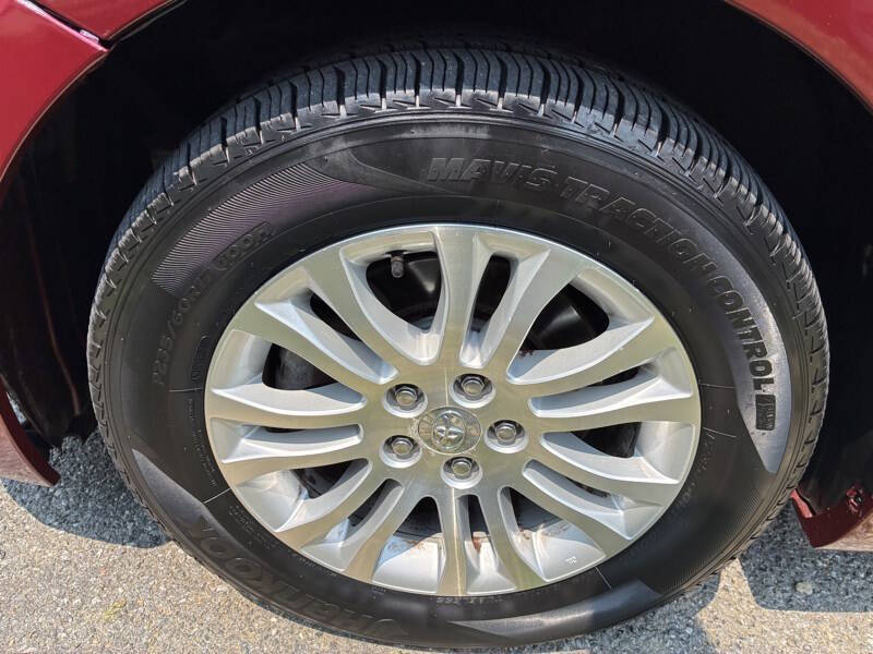 2012 Toyota Sienna