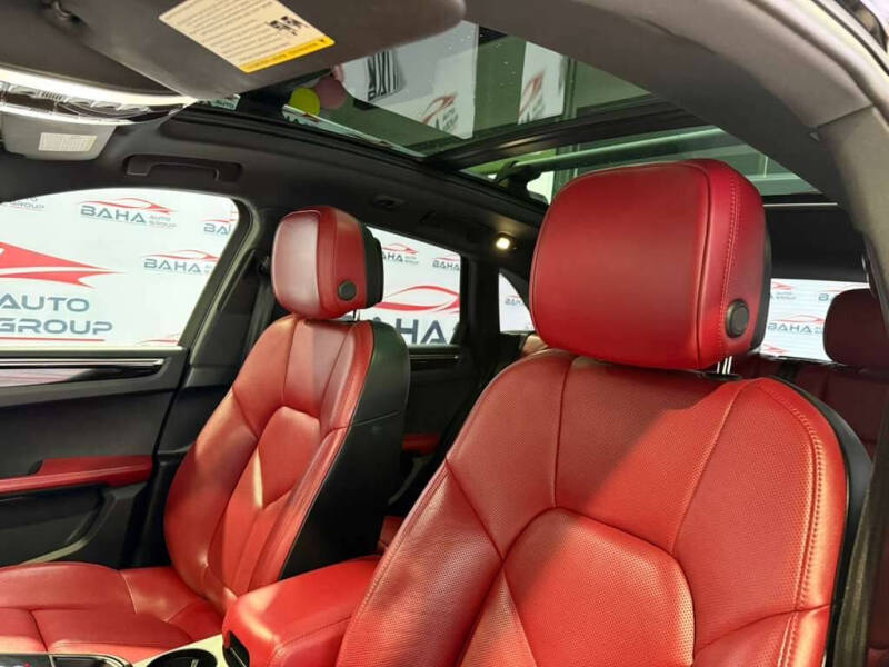 2023 Porsche Macan