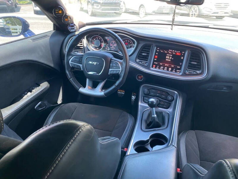 2015 Dodge Challenger SRT 392