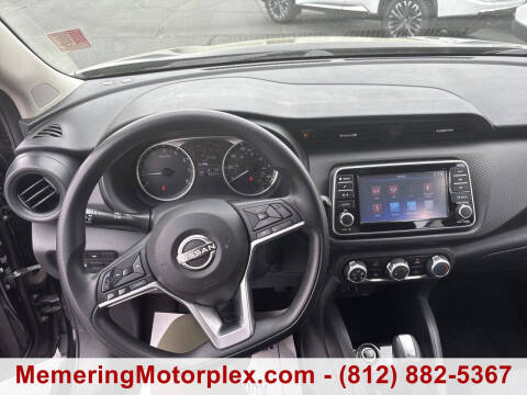2022 Nissan Kicks S