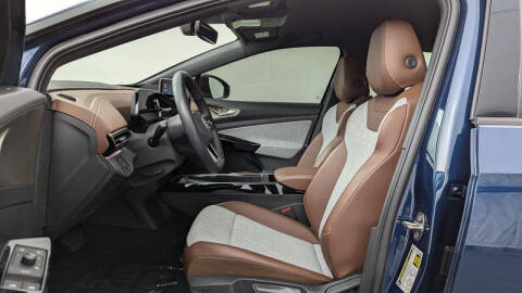 2023 Volkswagen ID.4 Pro