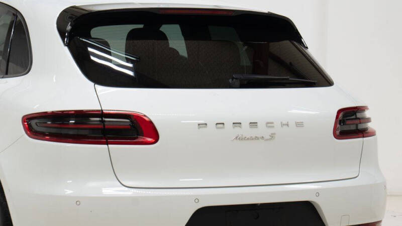 2015 Porsche Macan S