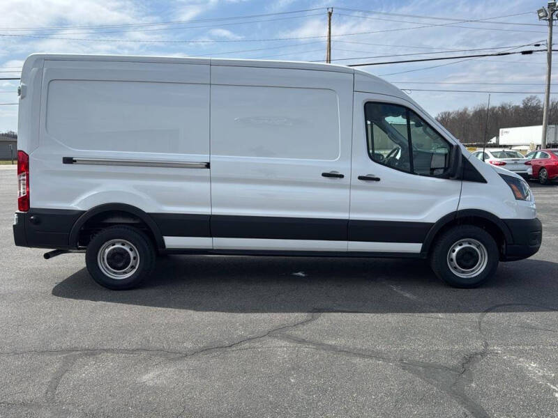 2025 Ford Transit 250