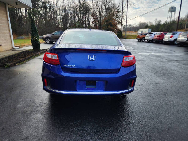 2015 Honda Accord EX-L photo 4