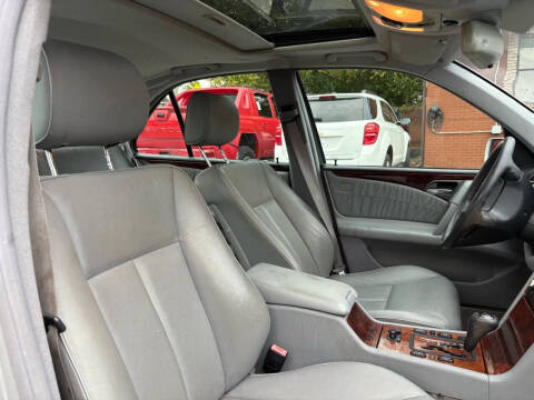 1999 Mercedes-Benz E-Class E 320