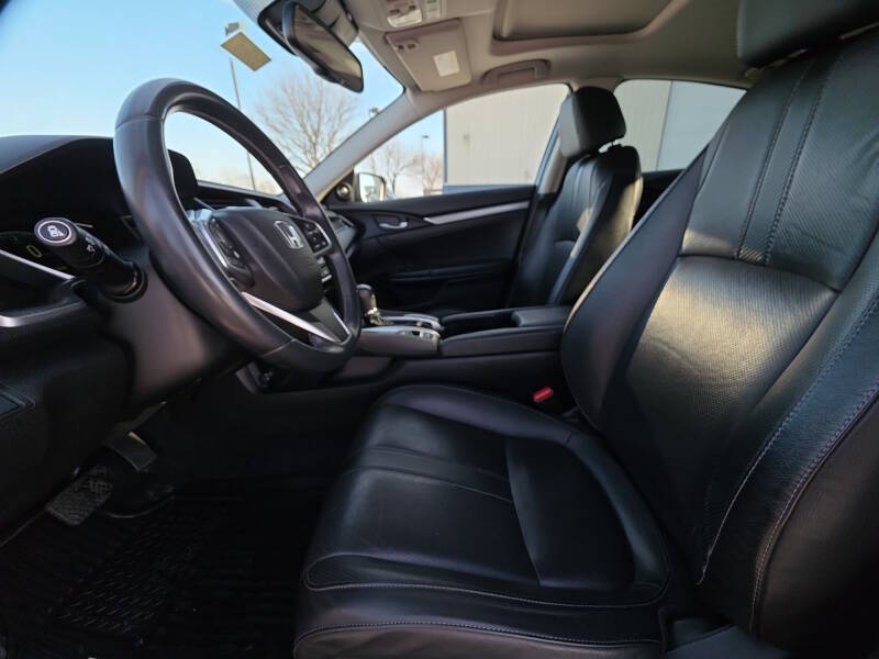 2016 Honda Civic Touring