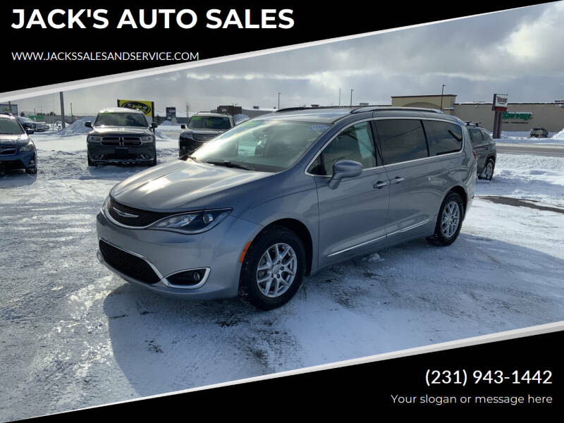 2020 Chrysler Pacifica for sale at JACK'S AUTO SALES in Traverse City MI