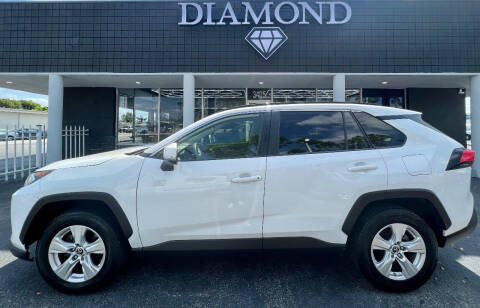 2019 Toyota RAV4 for sale at Diamond Cut Autos in Fort Myers FL