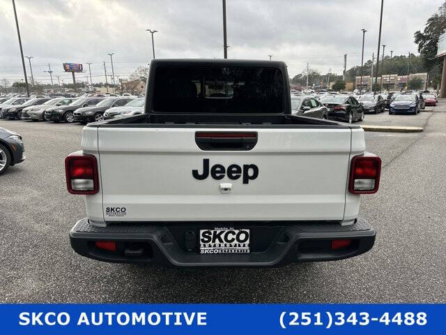 2023 Jeep Gladiator Sport S