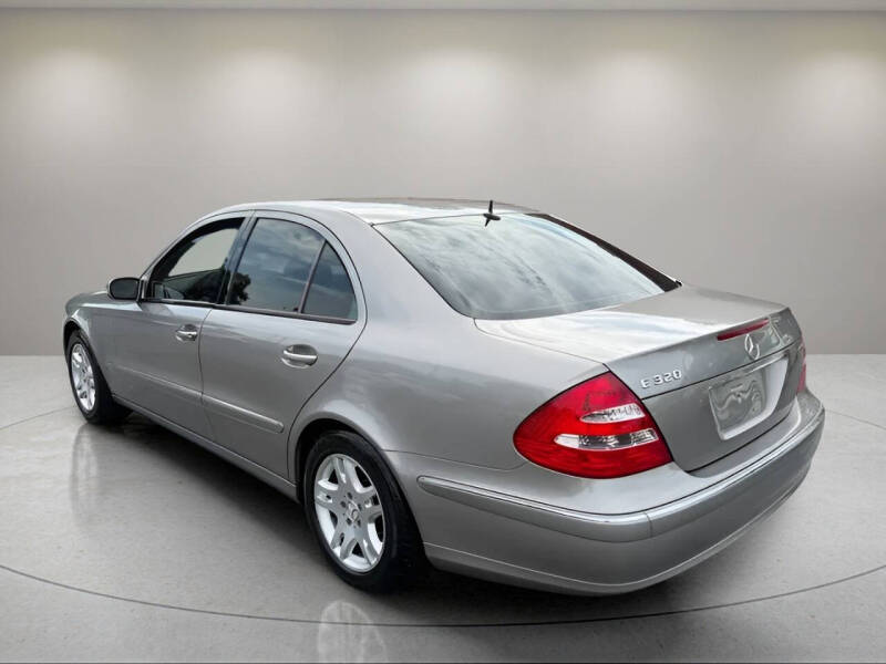2003 Mercedes-Benz E-Class E 320