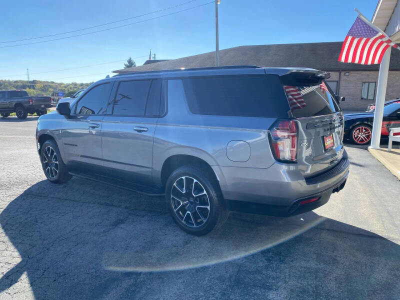 2021 Chevrolet Suburban RST