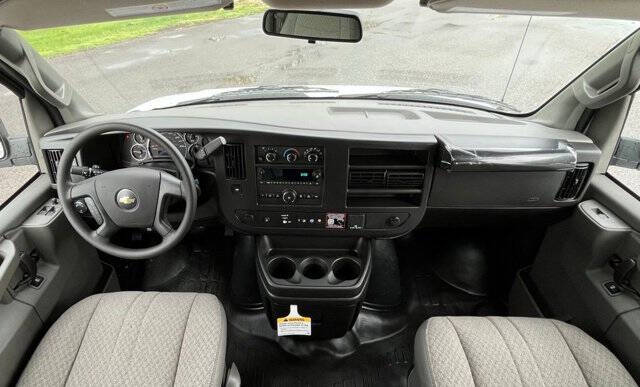 2026 Chevrolet Express 2500