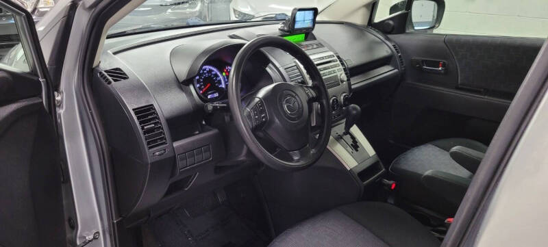 2010 Mazda MAZDA5 Sport