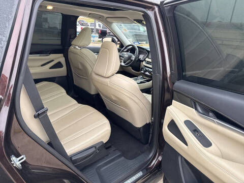 2022 Infiniti QX60 Pure