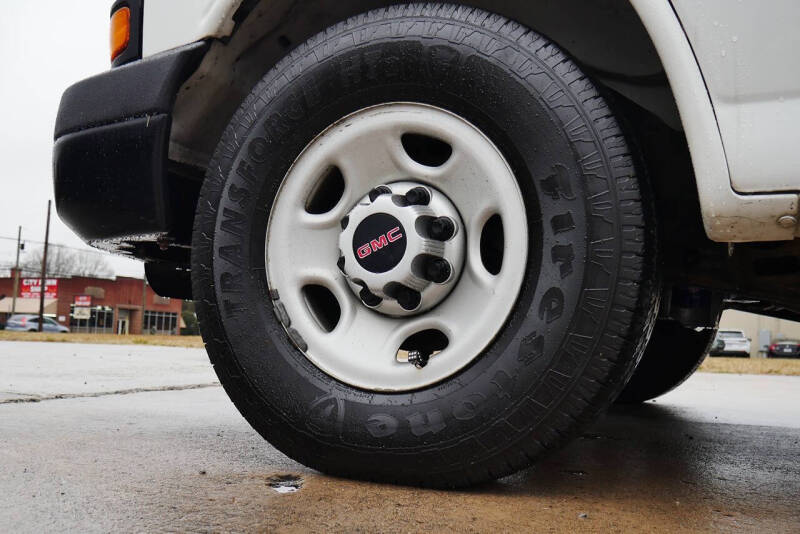 2016 GMC Savana 2500