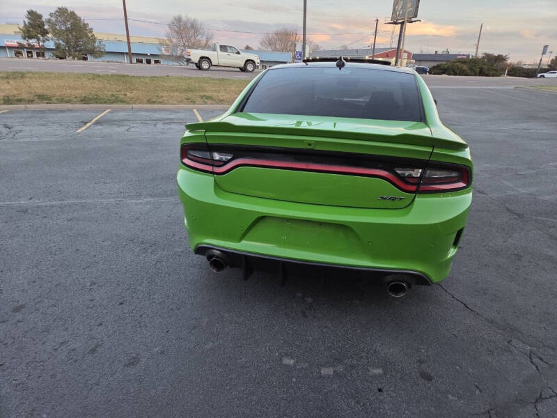 2017 Dodge Charger SRT 392
