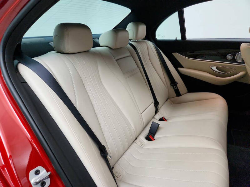 2019 Mercedes-Benz E-Class E 300