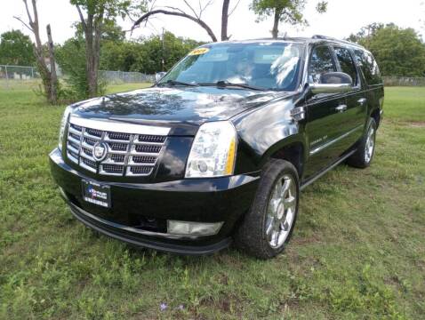 2011 Cadillac Escalade ESV for sale at LA PULGA DE AUTOS in Dallas TX