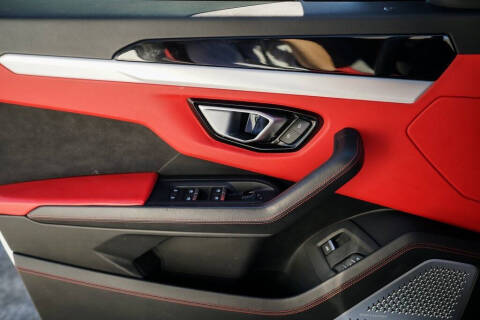 2021 Lamborghini Urus