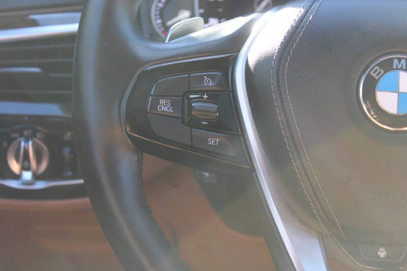 2017 BMW 5 Series 530i xDrive