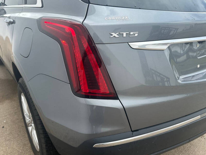 2021 Cadillac XT5 Luxury