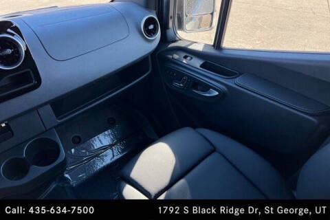 2025 Mercedes-Benz Sprinter