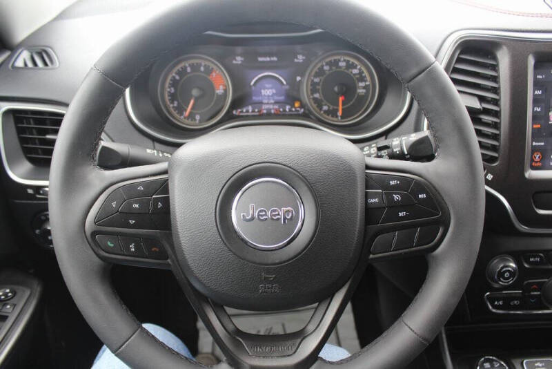 2022 Jeep Cherokee Trailhawk