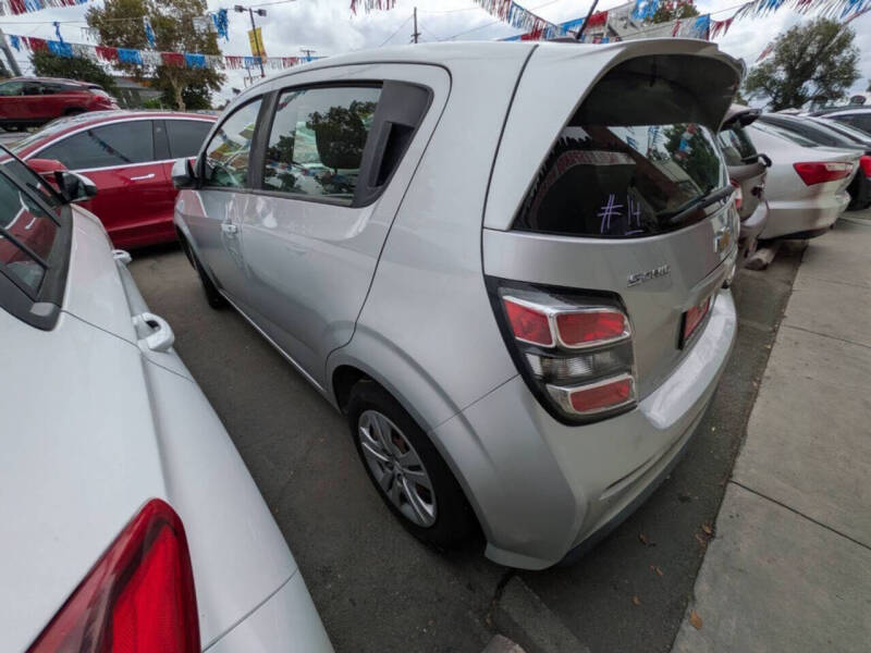 2020 Chevrolet Sonic LT