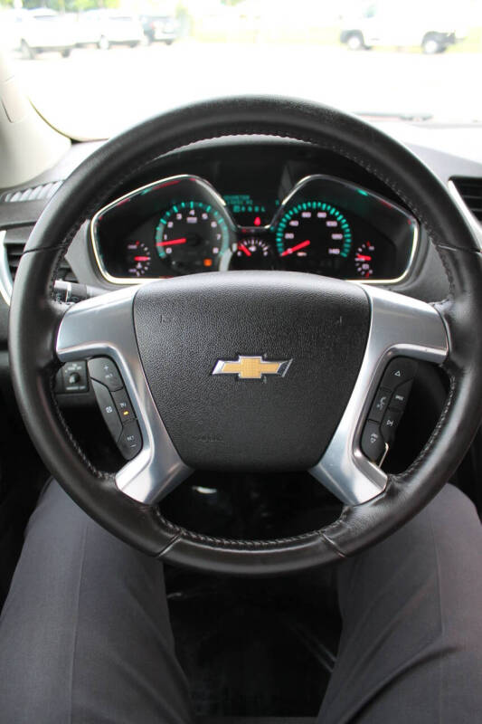 2017 Chevrolet Traverse LT