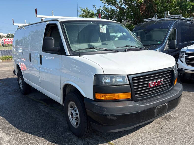 2023 GMC Savana 2500