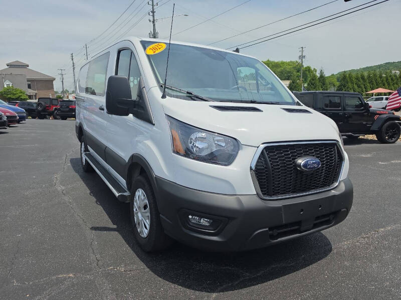 2025 Ford Transit 250