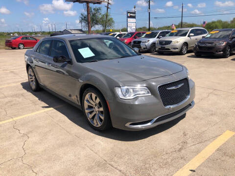 2018 Chrysler 300 Touring