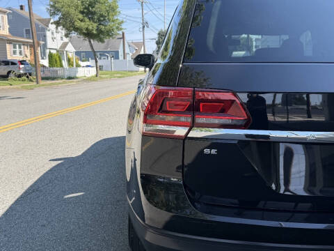 2018 Volkswagen Atlas V6 SE