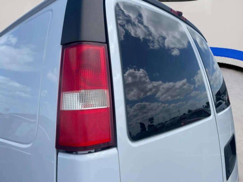 2009 Chevrolet Express 2500