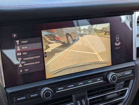 2020 Porsche Macan