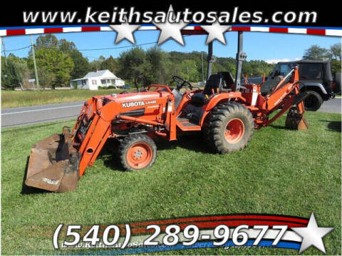 2000 Kubota B-2710