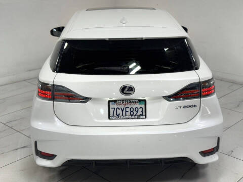2014 Lexus CT 200h