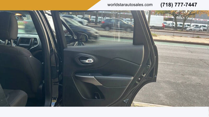 2020 Jeep Cherokee Latitude