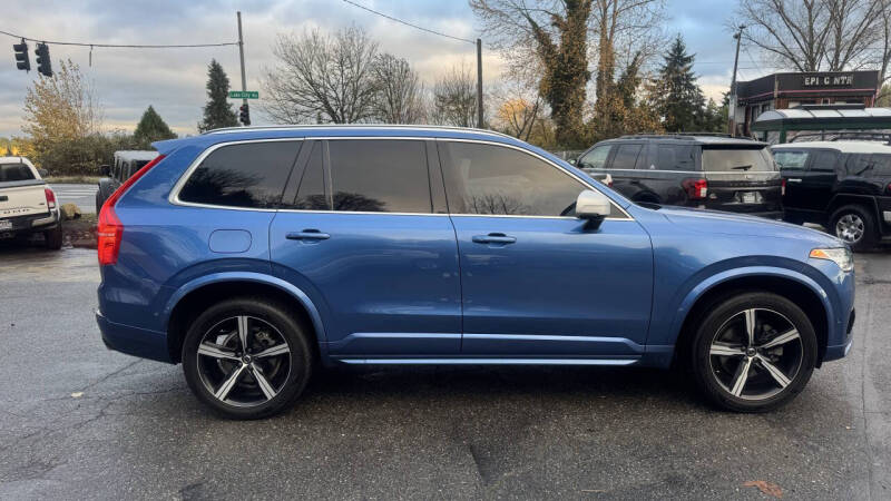 2018 Volvo XC90 T6 R-Design