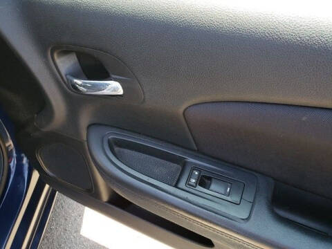 2013 Chrysler 200 LX