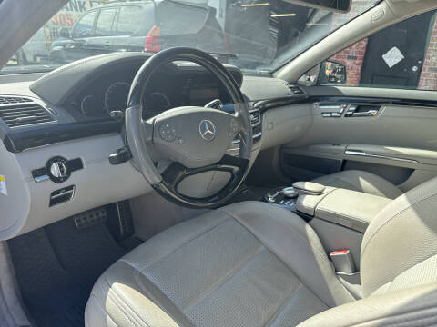 2011 Mercedes-Benz S-Class S 63 AMG