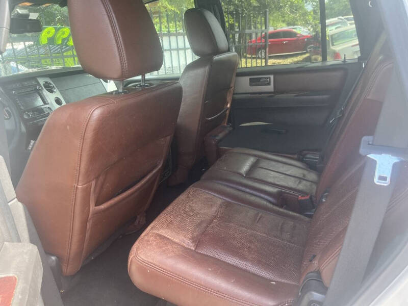 2012 Ford Expedition