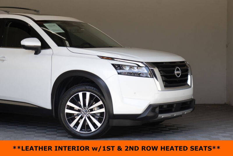 2025 Nissan Pathfinder Platinum