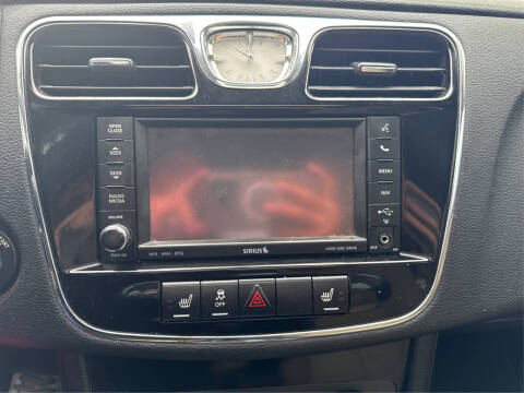 2012 Chrysler 200 Limited