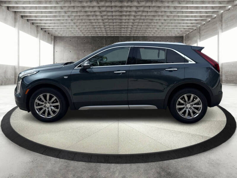 2021 Cadillac XT4 Premium Luxury