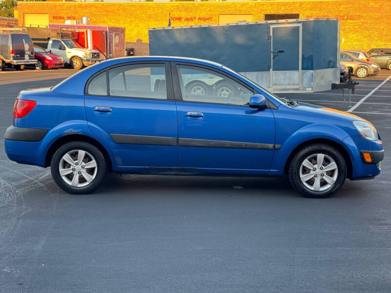 2009 Kia Rio LX photo 4