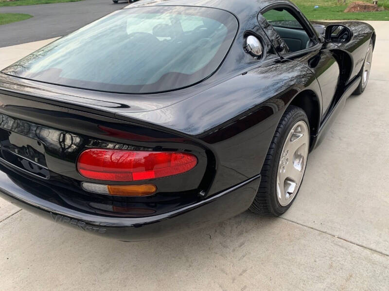 2000 Dodge Viper GTS