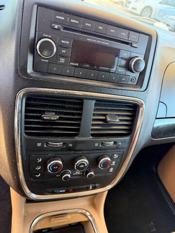 2016 Dodge Grand Caravan SXT