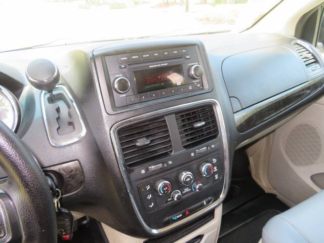 2014 Dodge Grand Caravan SE