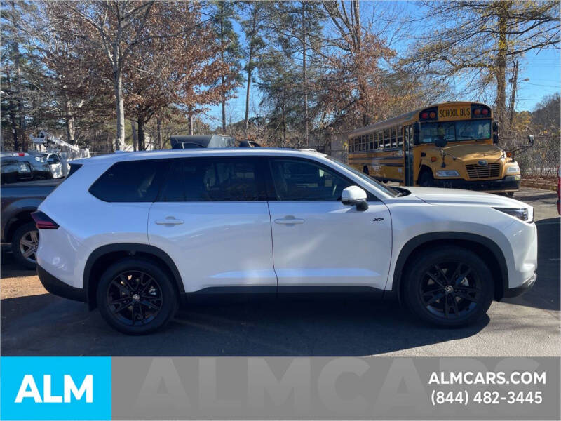 2025 Toyota Grand Highlander Hybrid XLE